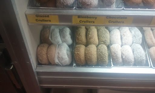 Donut Shop «Dippin Donuts», reviews and photos, 1123 Central St, Leominster, MA 01453, USA