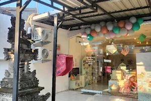 Malinki kids store & custom goods image