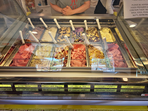 Ice Cream Shop «Sorella Gelateria», reviews and photos, 219 N Limestone, Lexington, KY 40507, USA