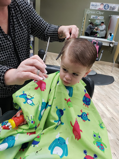 Hair Salon «Great Clips», reviews and photos, 444 Atlanta Hwy NW #200, Winder, GA 30680, USA