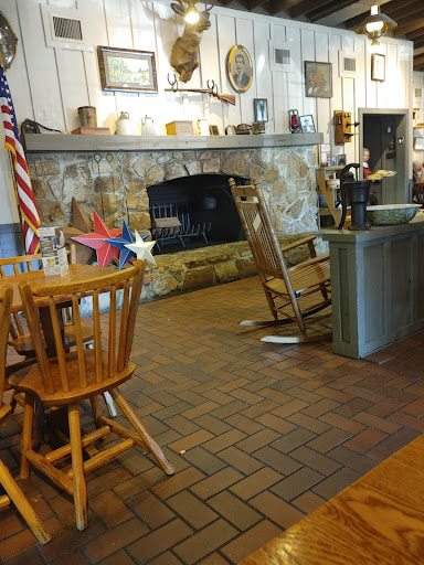American Restaurant «Cracker Barrel Old Country Store», reviews and photos, 716 N Campbell Station Rd, Farragut, TN 37934, USA