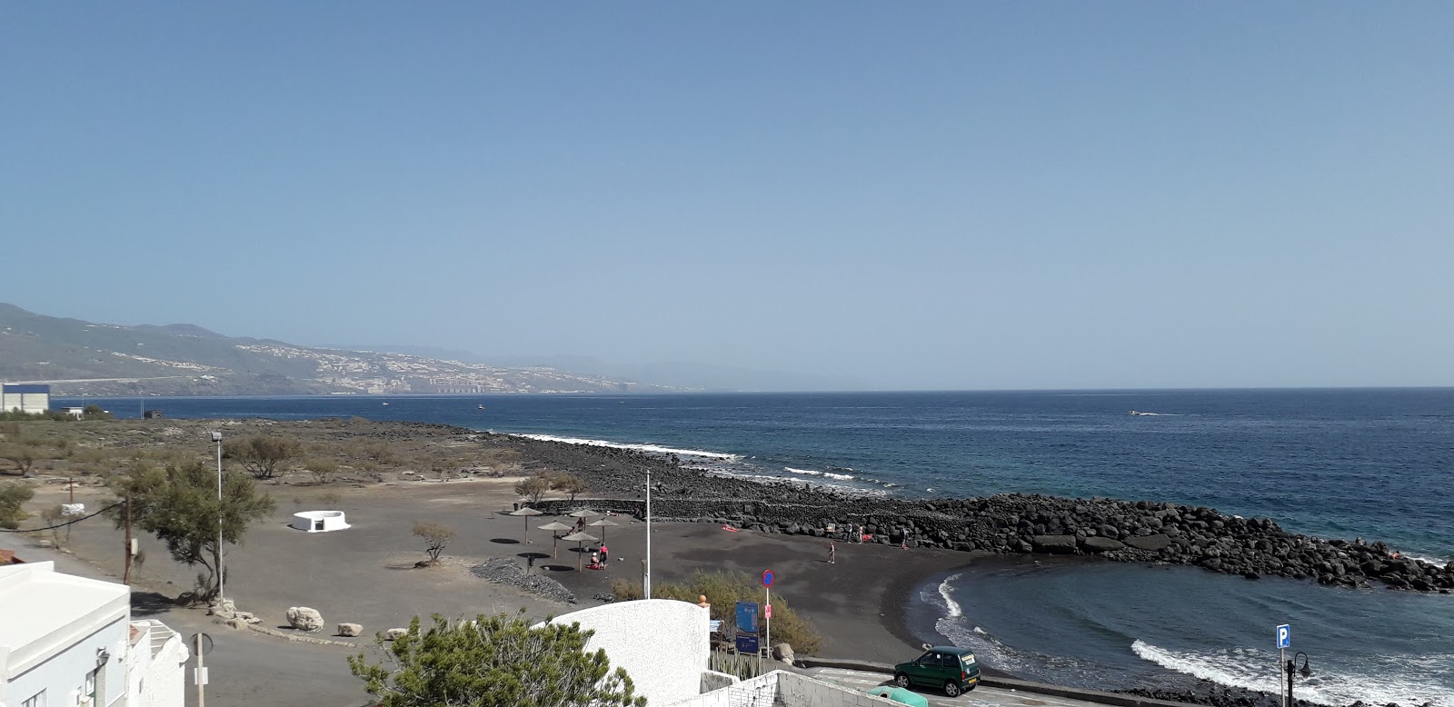 Foto de Playa de Chimisay área selvagem