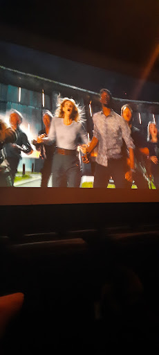 Movie Theater «Regal Cinemas Quaker Crossing 18», reviews and photos, 3450 Amelia Drive, Orchard Park, NY 14127, USA