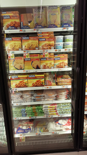 Grocery Store «Stop & Shop», reviews and photos, 385 NY-25A, Miller Place, NY 11764, USA