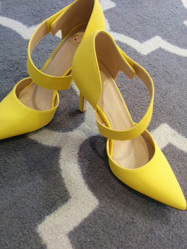 Bridal Shop «Gowns By Pamela - Bridal Gown Rental», reviews and photos, 394 W Main St, Lehi, UT 84043, USA