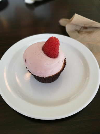Bakery «Lark Cake Shop», reviews and photos, 3337 Sunset Blvd, Los Angeles, CA 90026, USA