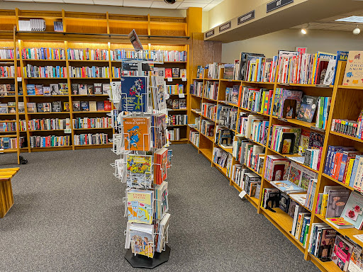 Book Store «Schuler Books & Music», reviews and photos, 2660 28th St SE, Grand Rapids, MI 49512, USA