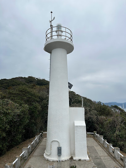 四季咲岬灯台