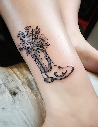 Explore gearhead tattoo ideas, creative tattoo ideas in Minocqua, available at Walking Arts Tattoos