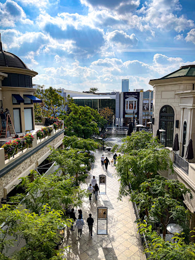 Shopping Mall «The Grove», reviews and photos, 189 The Grove Dr, Los Angeles, CA 90036, USA