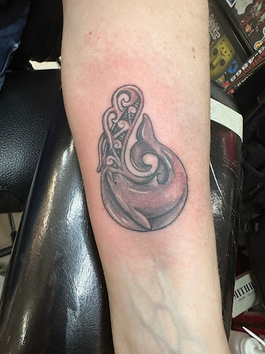 Explore animal skull tattoo ideas, creative tattoo ideas in Honolulu, available at Sacred Art Tattoo Waikiki