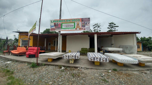 Unnamed Road, Quevedo, Ecuador