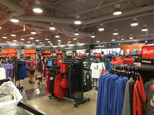 Sporting Goods Store «Nike Factory Store», reviews and photos, 447 Great Mall Dr #484, Milpitas, CA 95035, USA