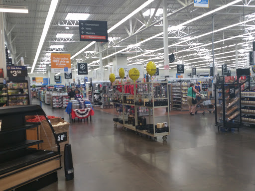 Department Store «Walmart Supercenter», reviews and photos, 540 7th Ave, Longview, WA 98632, USA
