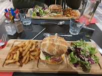 Hamburger du Pizzeria Le Rouge et Noir à Loriol-sur-Drôme - n°3