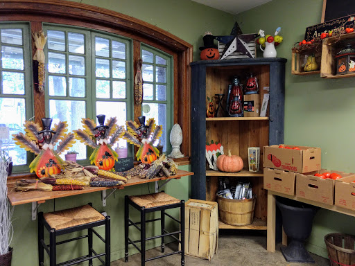 Garden Center «Chestnut Hill Flower & Garden», reviews and photos, 7639 Germantown Ave, Philadelphia, PA 19118, USA