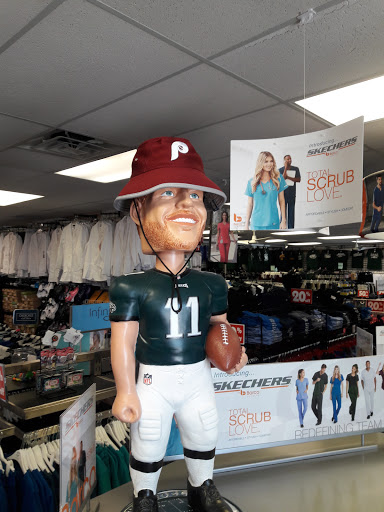 Uniform Store «Clothes Quarters Inc», reviews and photos, 521 MacDade Boulevard, Folsom, PA 19033, USA