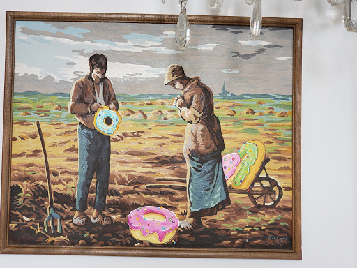 Donut Shop «The Dancing Donut», reviews and photos, 1134 E 54th St G, Indianapolis, IN 46220, USA