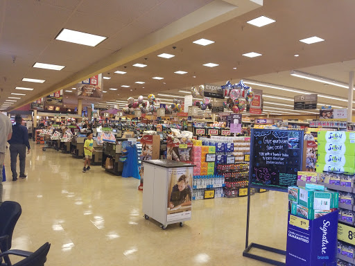 Grocery Store «Safeway», reviews and photos, 2449 W Kettleman Ln, Lodi, CA 95242, USA