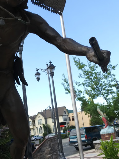 Pawn Shop «Auburn Jewelry & Loan Pawn Shop», reviews and photos, 948 Lincoln Way, Auburn, CA 95603, USA