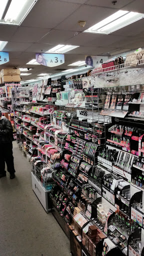 Beauty Supply Store «P J Beauty Supply», reviews and photos, 4608 S Damen Ave, Chicago, IL 60609, USA