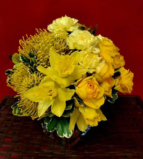 Florist «Bakanas Flowers And Gifts», reviews and photos, 27 N Maple Ave, Marlton, NJ 08053, USA