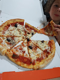 Plats et boissons du Pizzeria Eden Pizza à Antibes - n°10