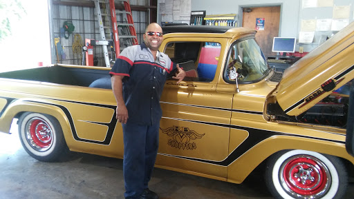 Auto Repair Shop «Reliable Auto Repair», reviews and photos, 12145 Perry Rd, Houston, TX 77070, USA