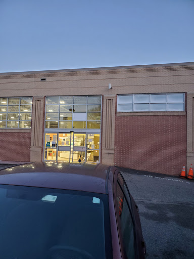 Paint Store «Sherwin-Williams Commercial Paint Store», reviews and photos, 2511 14th St NW, Washington, DC 20009, USA