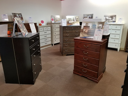 Furniture Store «Speedy Furniture of Robinson», reviews and photos, 530 Chauvet Dr, Pittsburgh, PA 15275, USA
