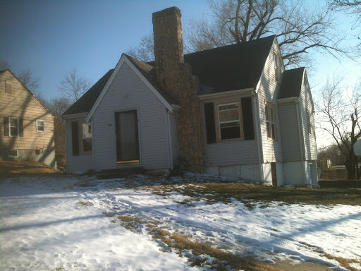 Real Estate Agency «Terry W Flood Real Estate Co», reviews and photos, 5545 N Oak Trafficway # 4, Kansas City, MO 64118, USA