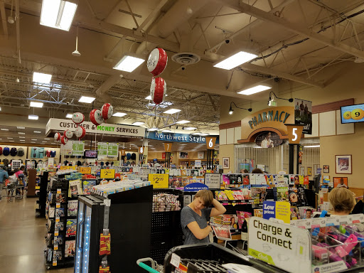 Grocery Store «Fred Meyer», reviews and photos, 11565 SW Pacific Hwy, Tigard, OR 97223, USA
