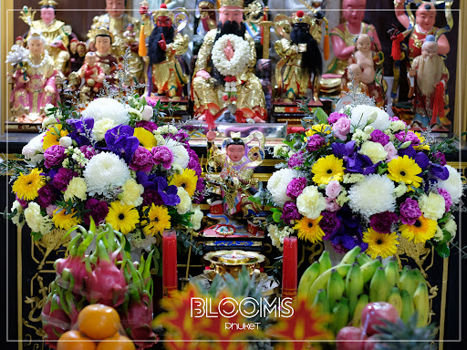 BLOOMS Phuket florist - บลูมส์ ร้านดอกไม้ภูเก็ต
