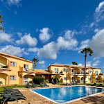 Photo n°4 de l'avis de Günther.i fait le 30/04/2024 à 11:46 sur le  Atalaia Sol à Lagos