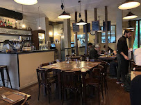 Atmosphère du Restaurant italien Amici Miei à Paris - n°9