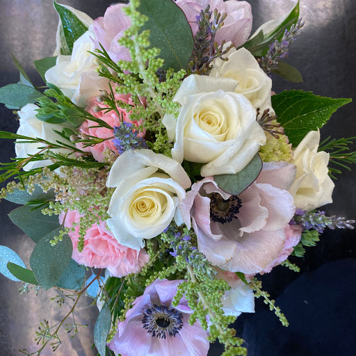 Florist «Petals of Love», reviews and photos, 5350 W 130th St, Brook Park, OH 44142, USA