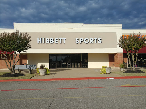 Shoe Store «Hibbett Sports», reviews and photos, 121 N Poplar St, Searcy, AR 72143, USA