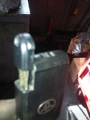 Auto Repair Shop «A-Lux Auto», reviews and photos, 10970 Firestone Blvd, Norwalk, CA 90650, USA