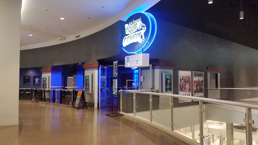 Comedy Club «House of Comedy», reviews and photos, 408 E Broadway, Bloomington, MN 55425, USA