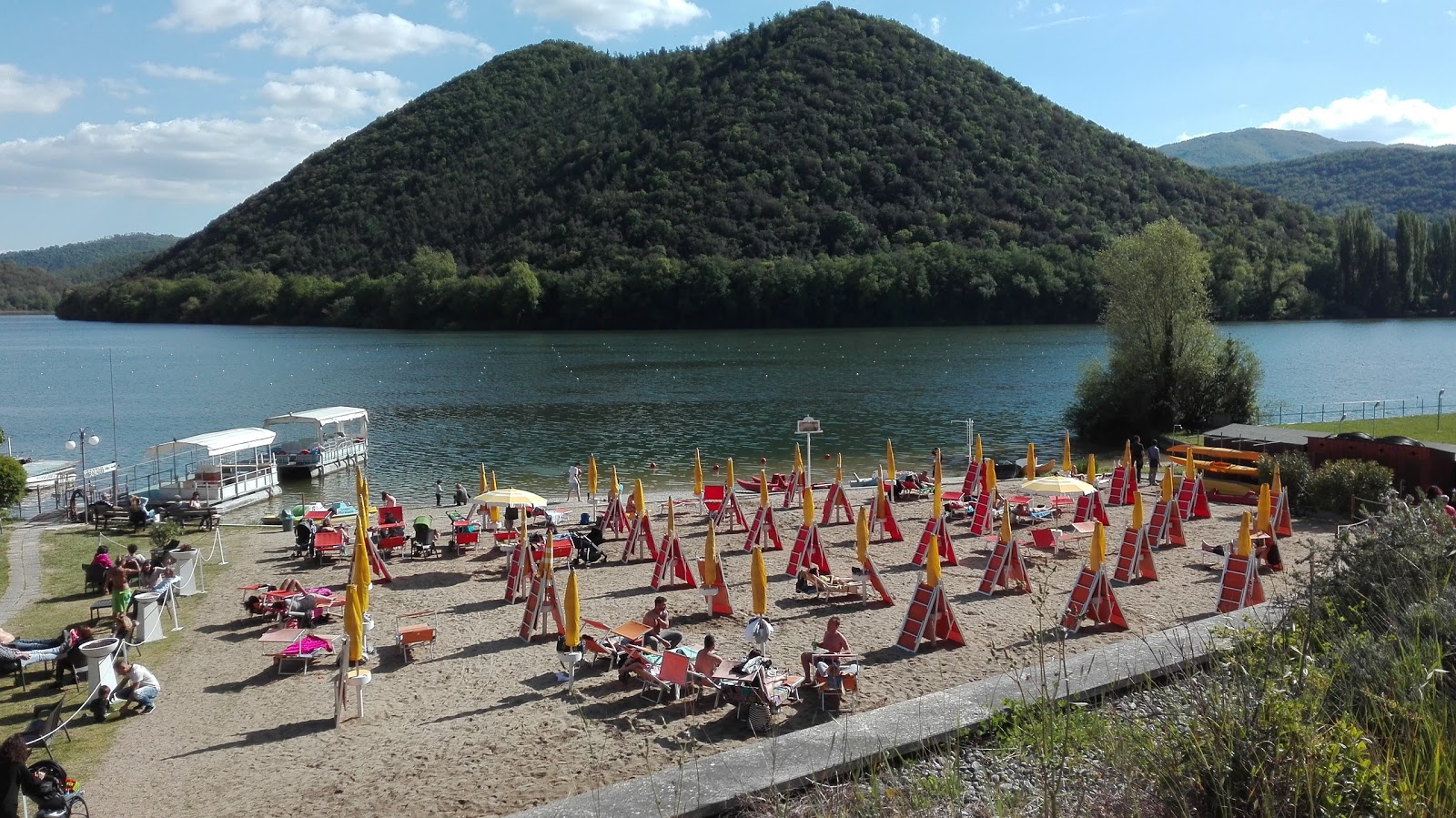 Miralago Tour del Lago Beach'in fotoğrafı #alt_locality_no