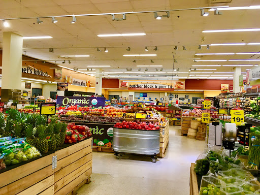 Grocery Store «Jewel-Osco», reviews and photos, 150 W Main St, Barrington, IL 60010, USA