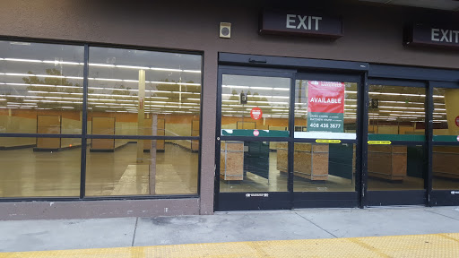 Hardware Store «Orchard Supply Hardware», reviews and photos, 1390 N McDowell Blvd, Petaluma, CA 94954, USA