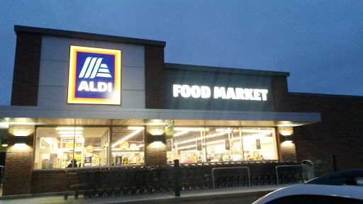 ALDI, 1011 E North Ave, Belton, MO 64012, USA, 