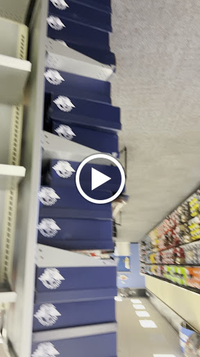 Shoe Store «Shoe Carnival», reviews and photos, 180 Collins Rd NE, Cedar Rapids, IA 52402, USA