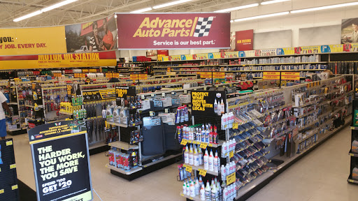 Auto Parts Store «Advance Auto Parts», reviews and photos, 110 N Vine St, Urbana, IL 61802, USA
