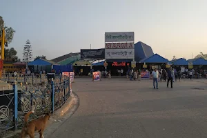 New Jalpaiguri railway station platform no 1A image