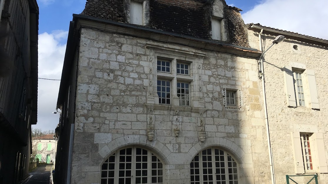 La Maison De La Tour Annex à La Sauvetat-du-Dropt (Lot-et-Garonne 47)