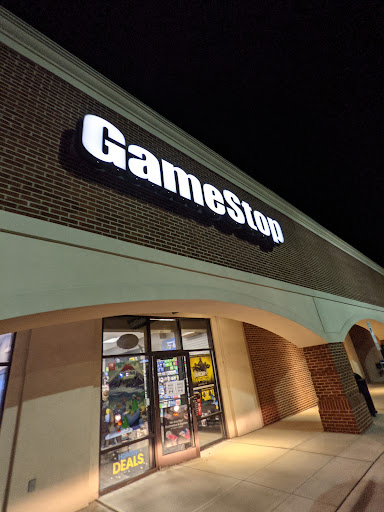 Video Game Store «GameStop», reviews and photos, 3118-B Northline Ave, Greensboro, NC 27408, USA