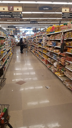 Grocery Store «Kroger», reviews and photos, 5664 Jonesboro Rd, Lake City, GA 30260, USA