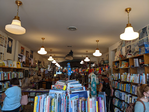 Book Store «Wild Rumpus», reviews and photos, 2720 W 43rd St, Minneapolis, MN 55410, USA